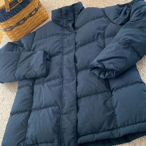 L.L. Bean Down Black Zipper Snap Puffy Coat XS Vintage (No Hood)